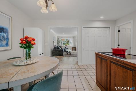611 Ocean Avenue New London CT 06320