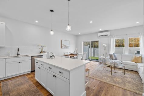 138 Boston Post Road East Lyme CT 06333