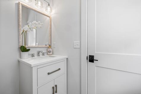 138 Boston Post Road East Lyme CT 06333