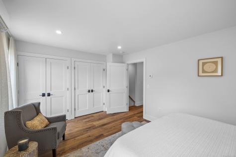 138 Boston Post Road East Lyme CT 06333