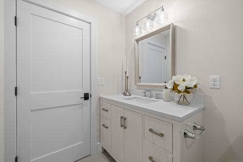 138 Boston Post Road East Lyme CT 06333