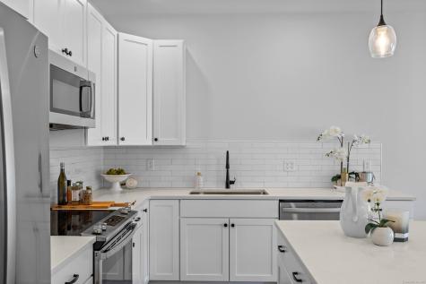 138 Boston Post Road East Lyme CT 06333