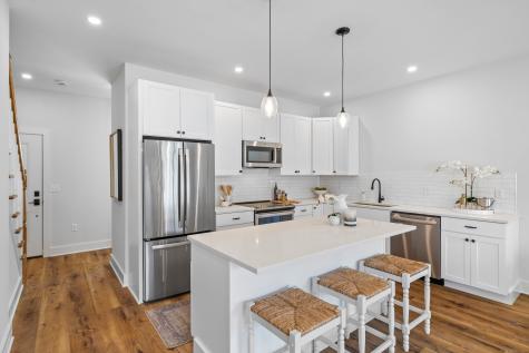 138 Boston Post Road East Lyme CT 06333