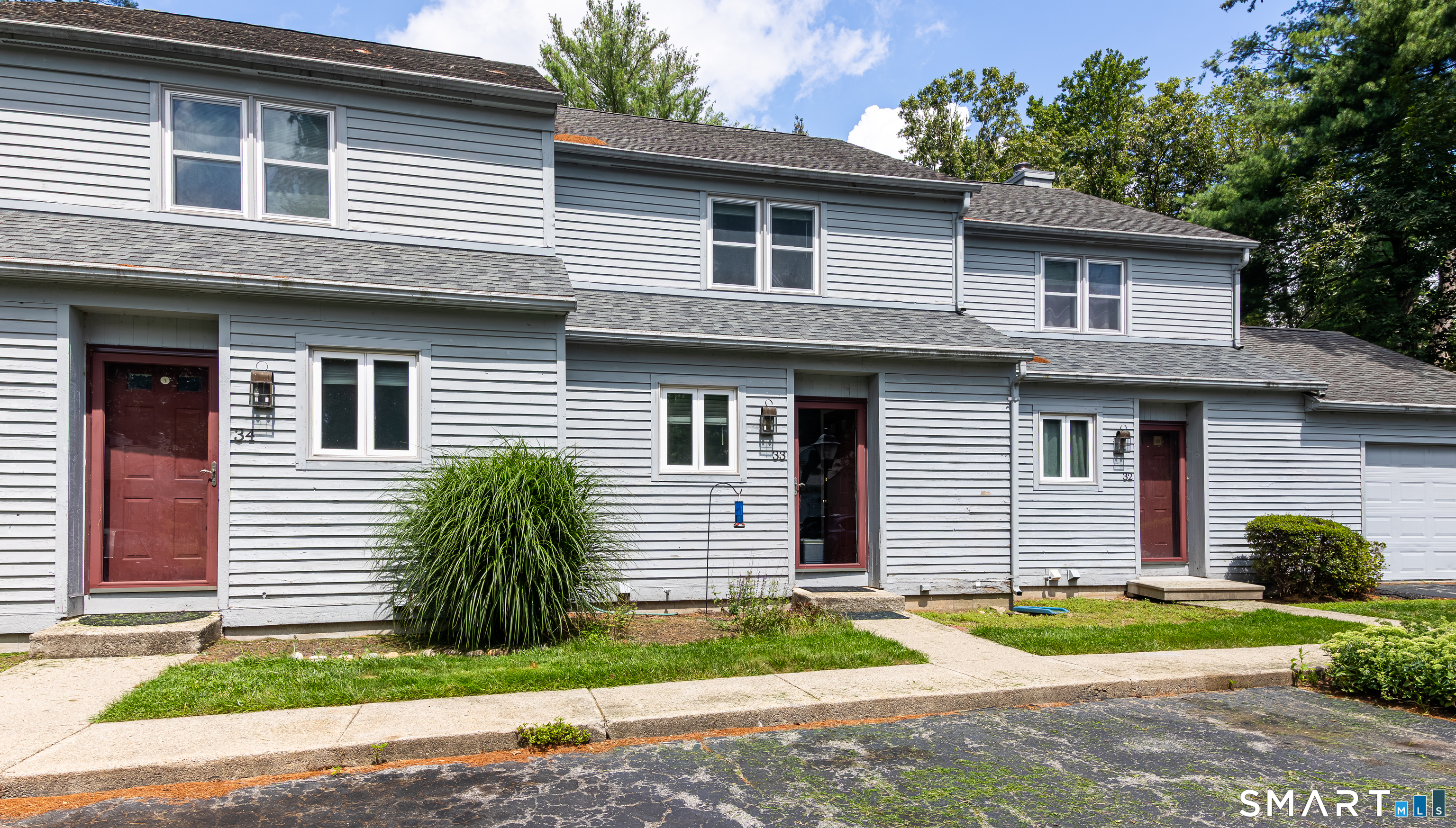 33 Woodstock Meadows Woodstock CT 06281