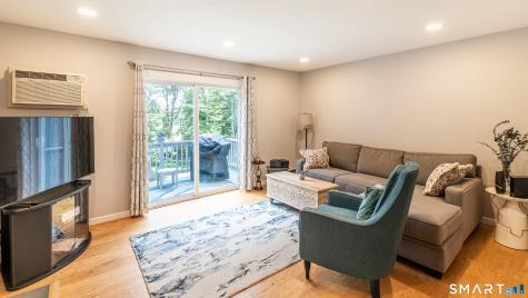 33 Woodstock Meadows Woodstock CT 06281