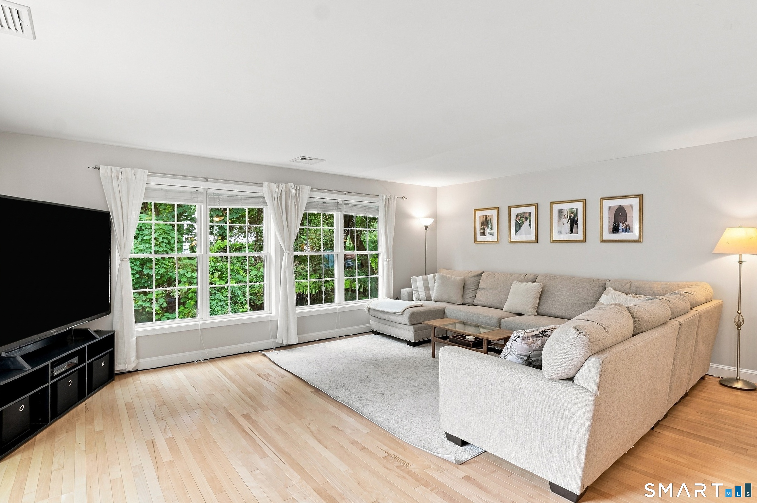 74 Perry Street Putnam CT 06260