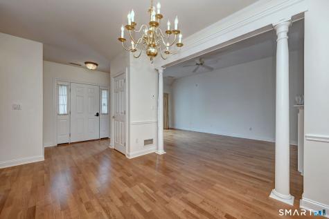 35 Southwick Court Cheshire CT 06410