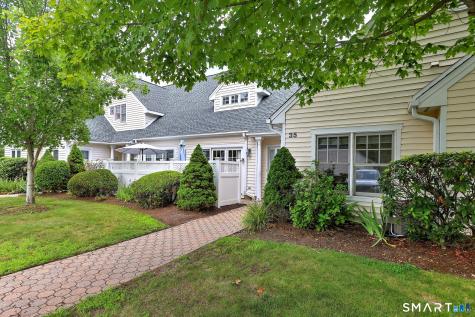 35 Southwick Court Cheshire CT 06410