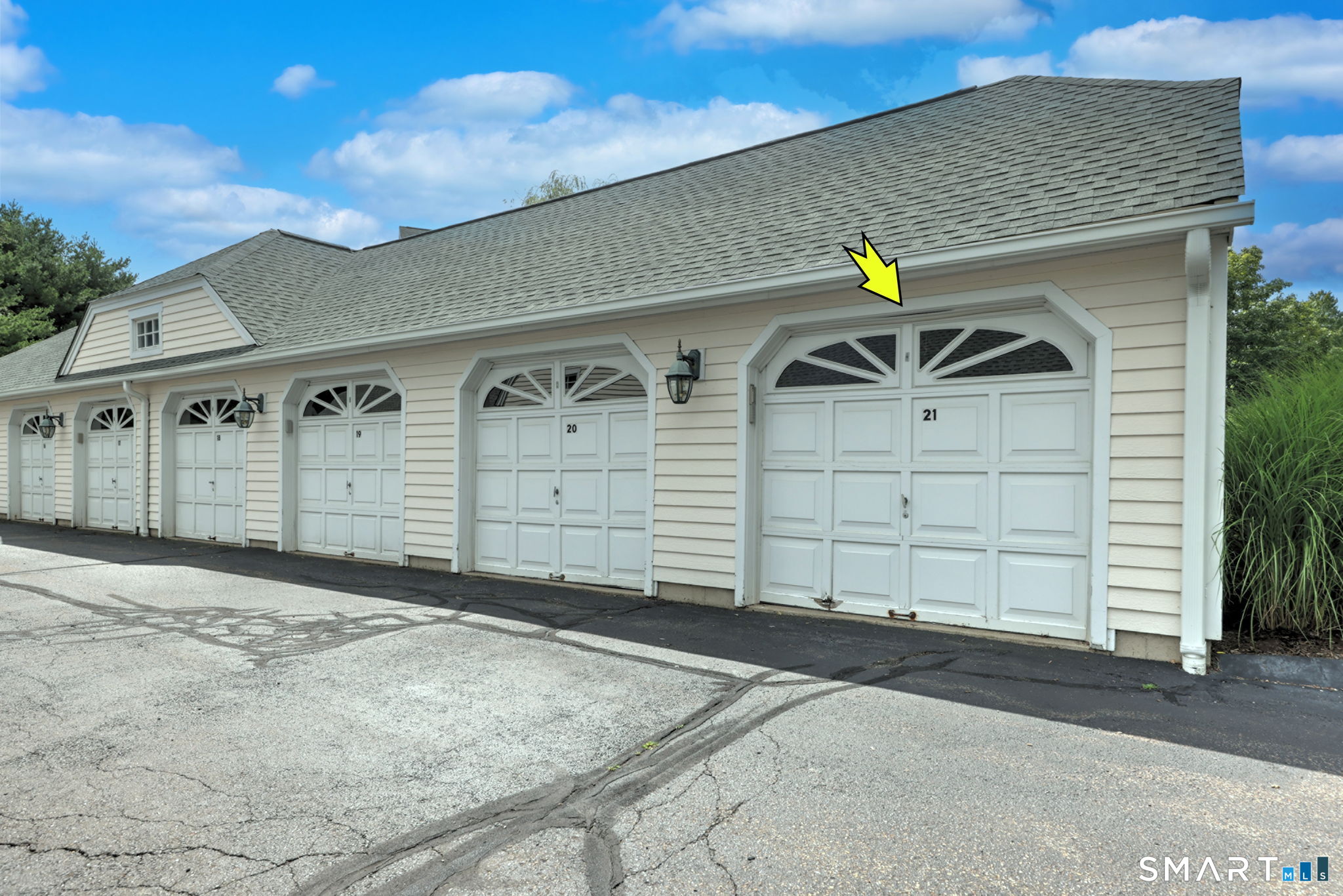 35 Southwick Court Cheshire CT 06410