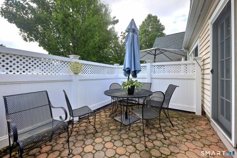 35 Southwick Court Cheshire CT 06410
