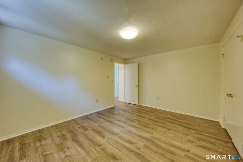 14 White Oak Road Mansfield CT 06250