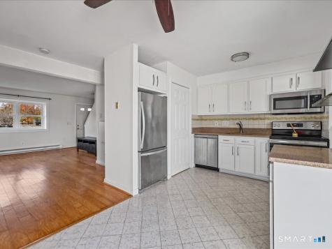 211 East Main Street Branford CT 06405