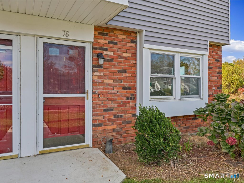211 East Main Street Branford CT 06405