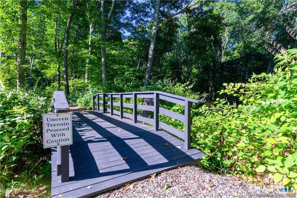 6 Grace Lane Plainfield CT 06354