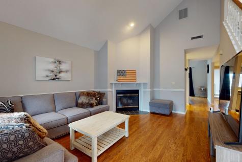 20 Raymond Place Danbury CT 06810