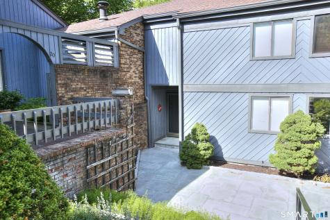 21 Hearthstone Drive Brookfield CT 06804