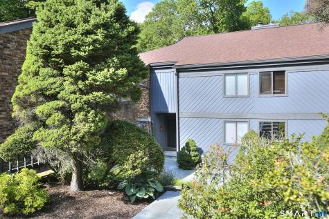 21 Hearthstone Drive Brookfield CT 06804