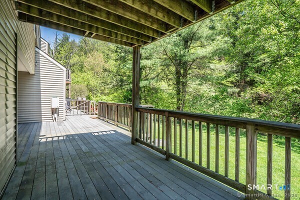 38 Library Lane Simsbury CT 06070