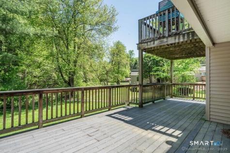 38 Library Lane Simsbury CT 06070