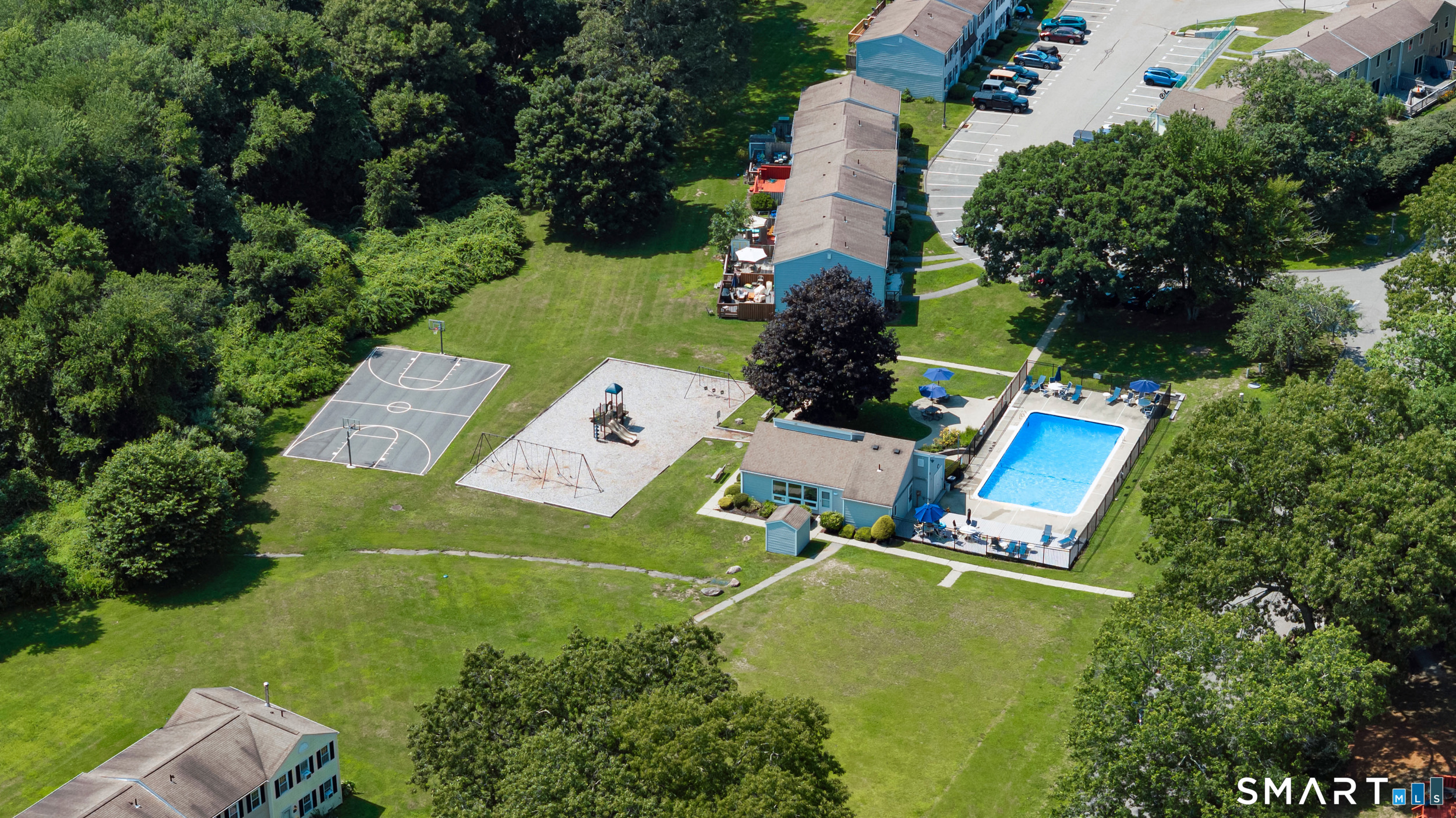 10 Lakeside Drive Ledyard CT 06339