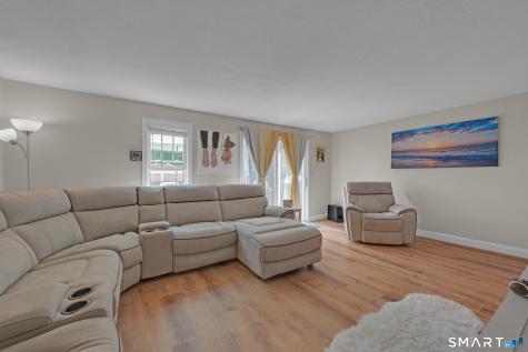 10 Lakeside Drive Ledyard CT 06339