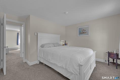 10 Lakeside Drive Ledyard CT 06339