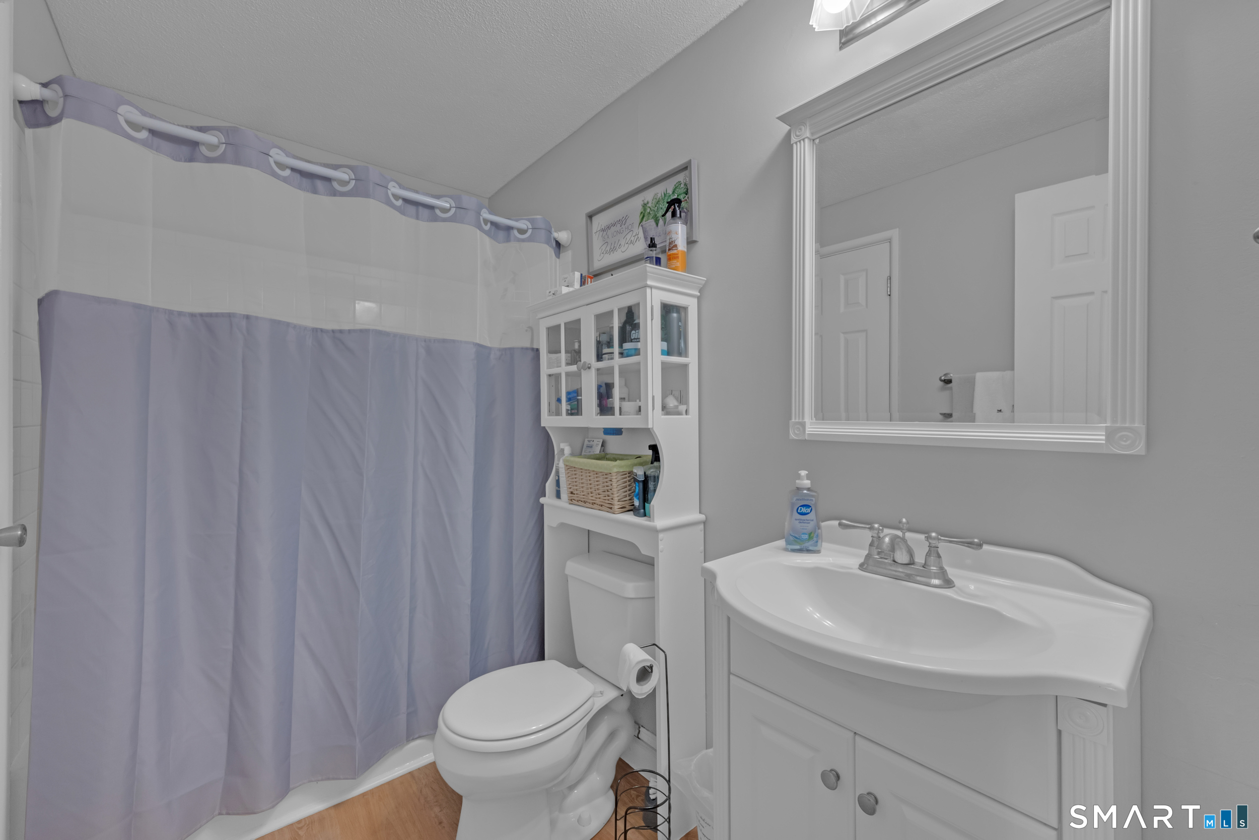 10 Lakeside Drive Ledyard CT 06339