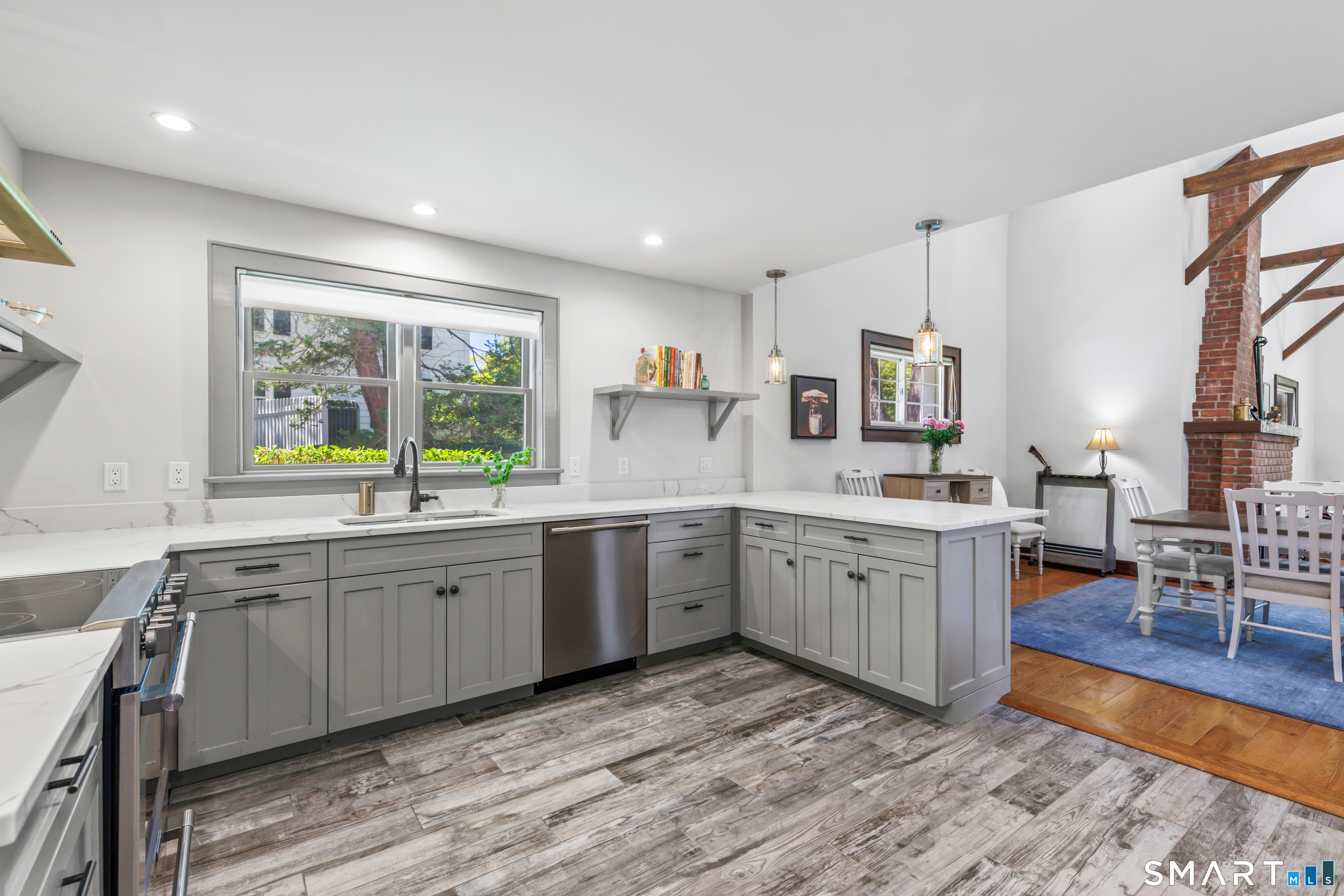 253 Tokeneke Road Darien CT 06820