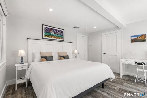 253 Tokeneke Road Darien CT 06820