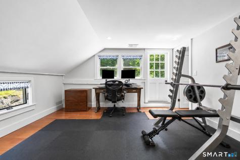 253 Tokeneke Road Darien CT 06820