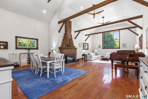 253 Tokeneke Road Darien CT 06820