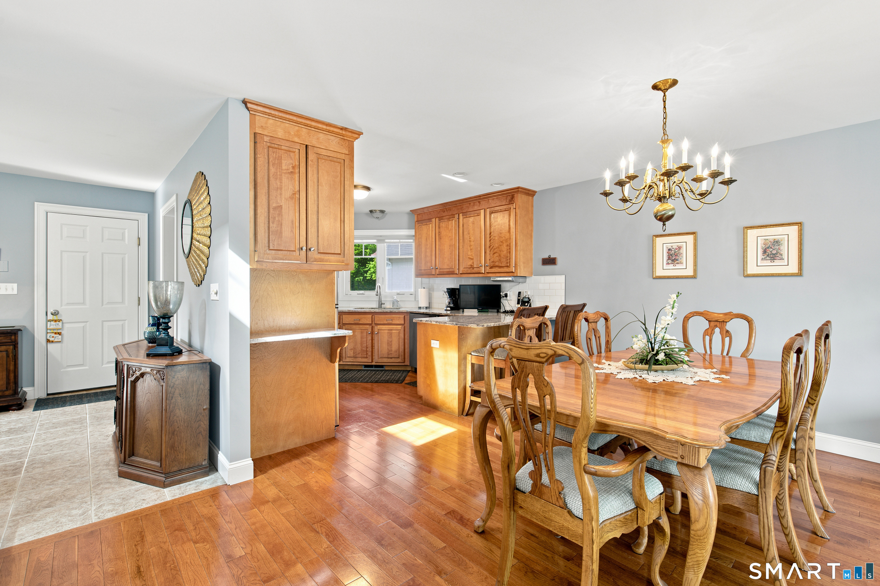 15 West Pine Way Plainville CT 06062