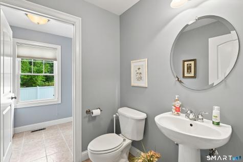 15 West Pine Way Plainville CT 06062