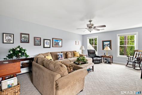 15 West Pine Way Plainville CT 06062