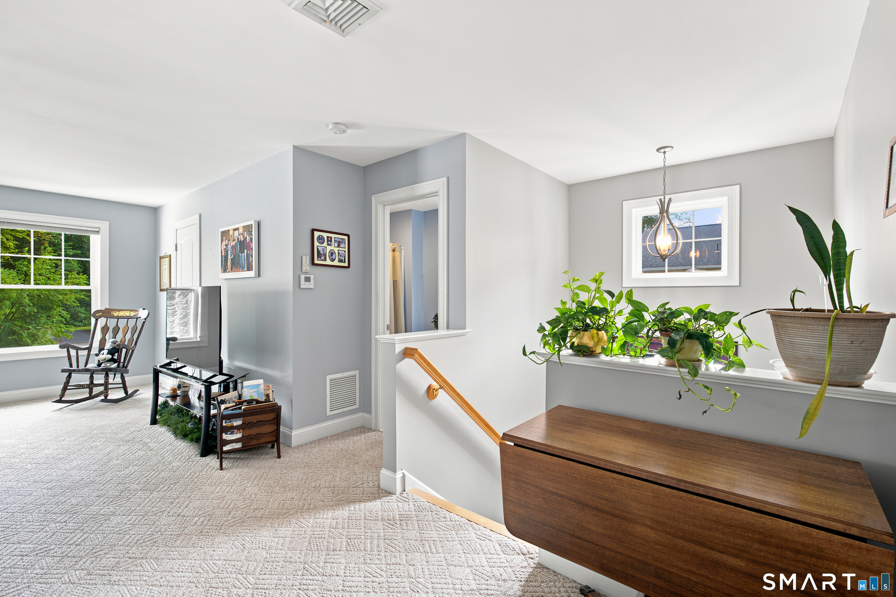 15 West Pine Way Plainville CT 06062