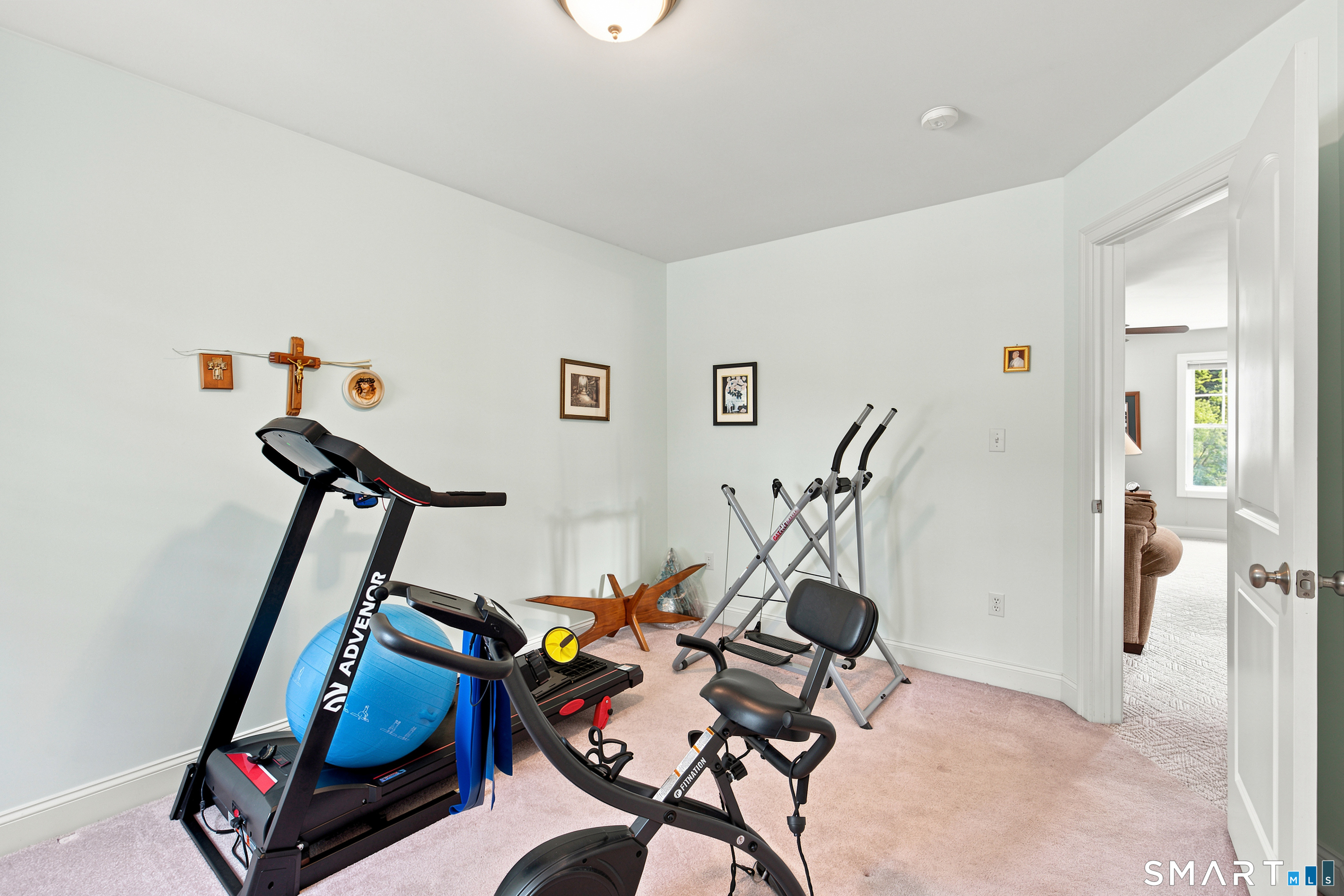 15 West Pine Way Plainville CT 06062