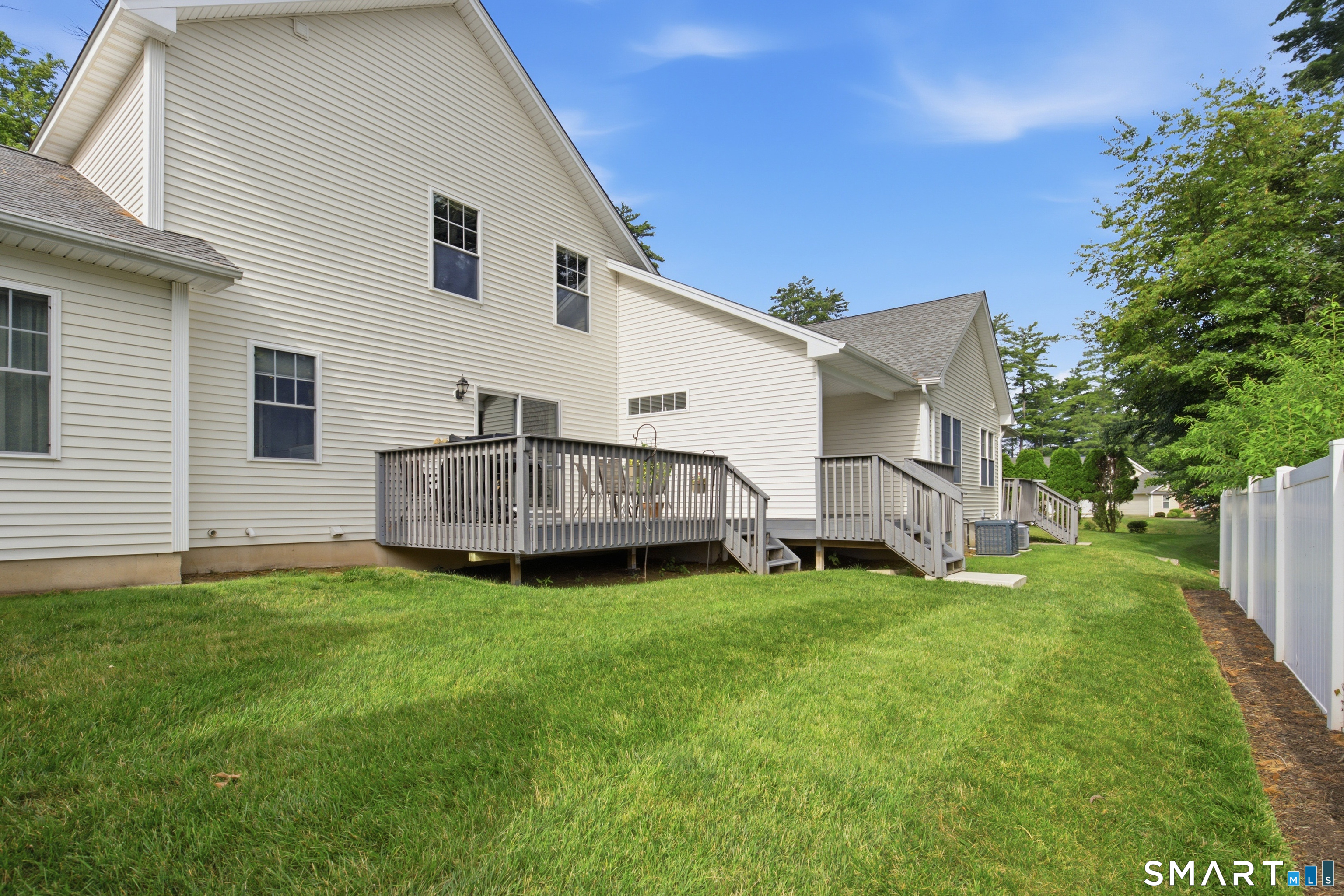 15 West Pine Way Plainville CT 06062