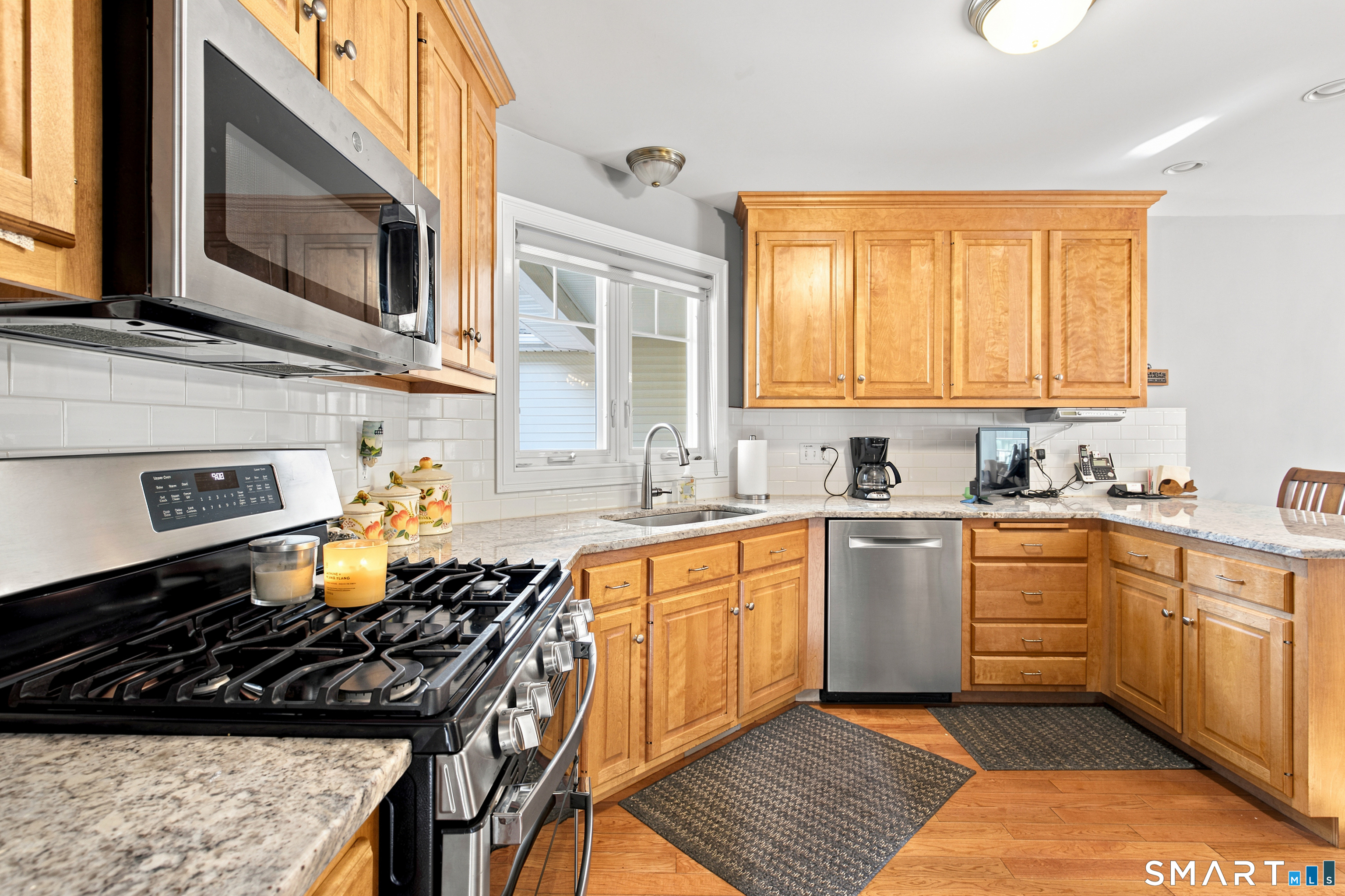 15 West Pine Way Plainville CT 06062