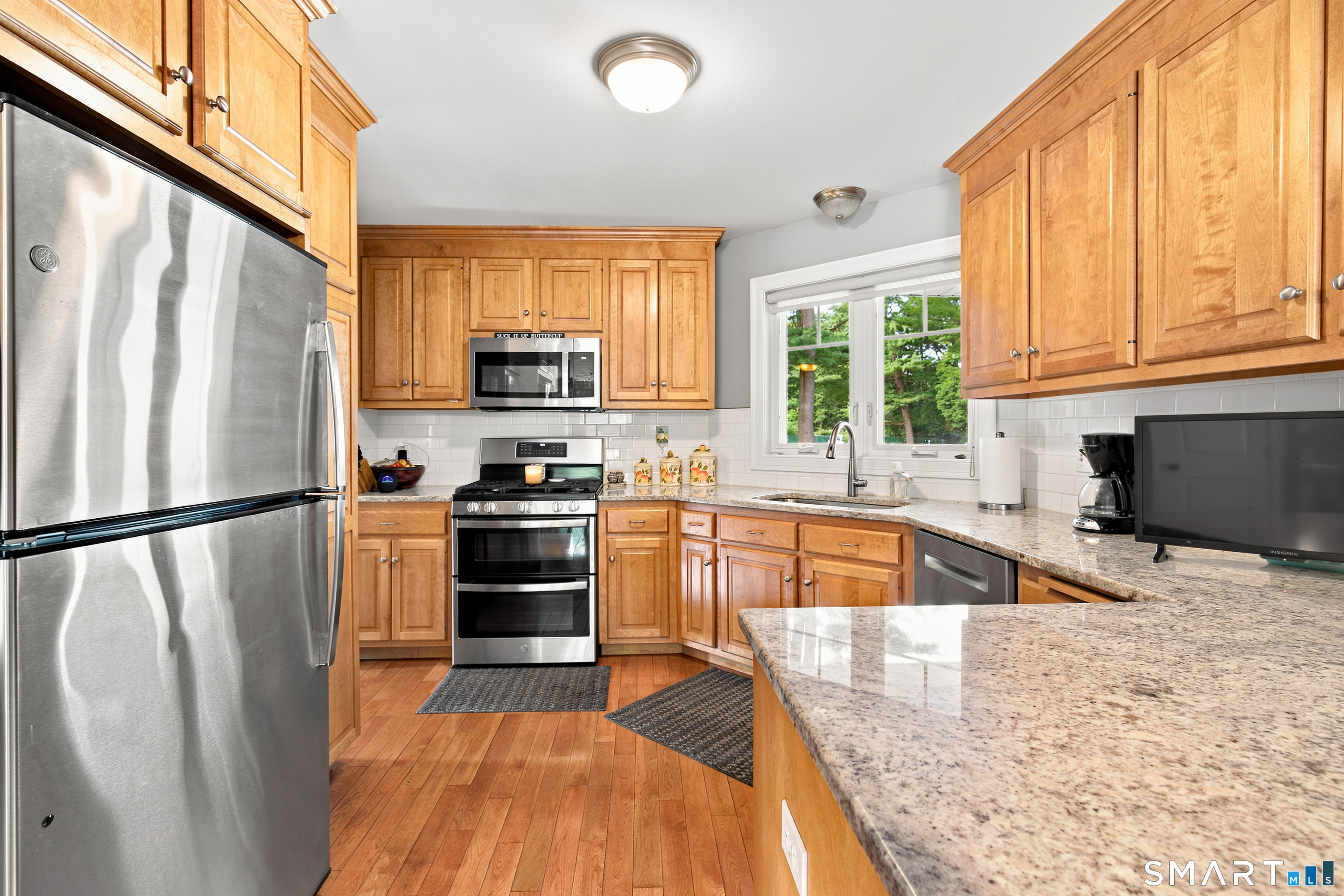 15 West Pine Way Plainville CT 06062