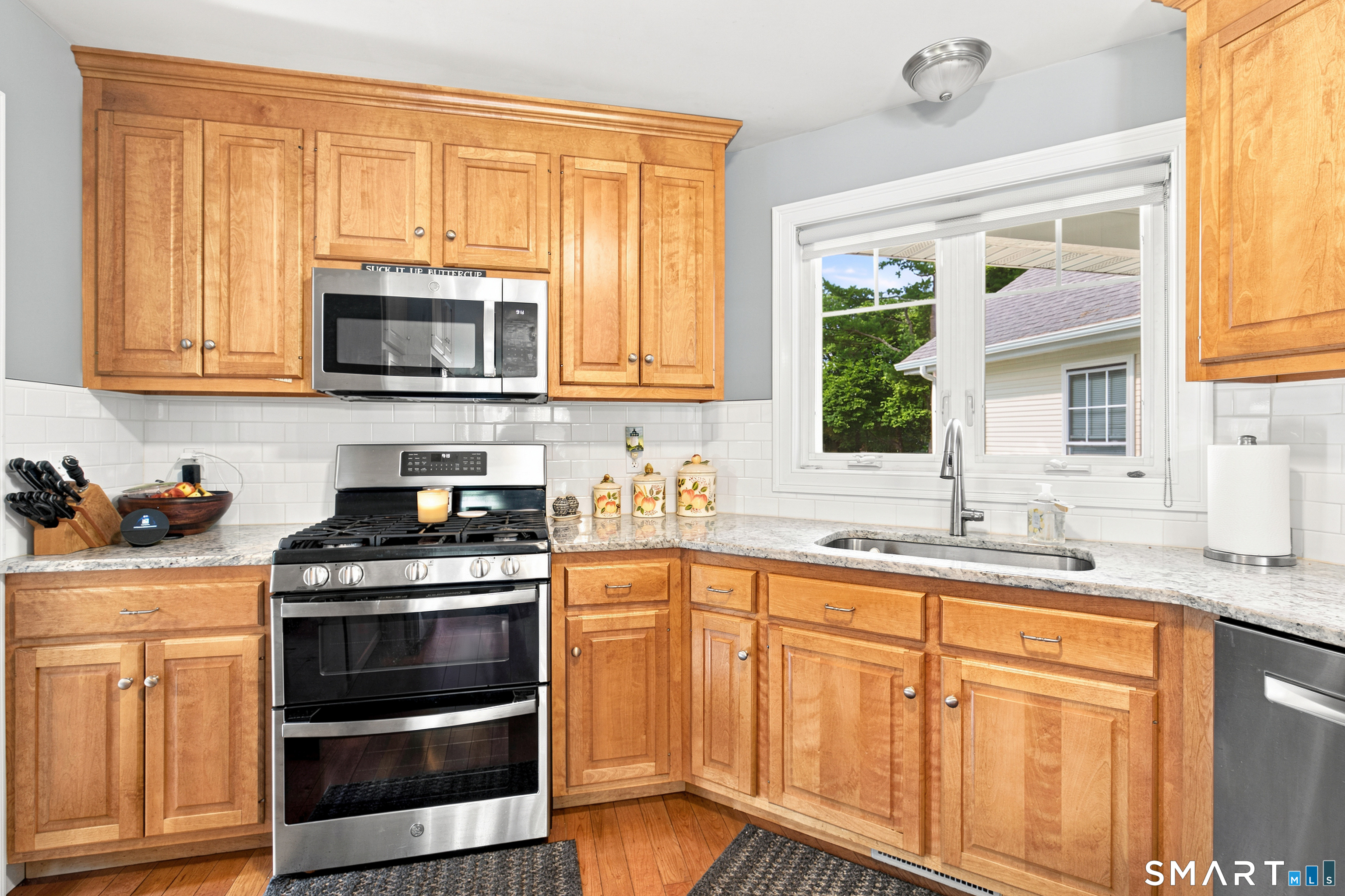 15 West Pine Way Plainville CT 06062