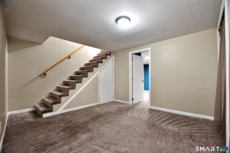 1 Abbott Road Ellington CT 06029