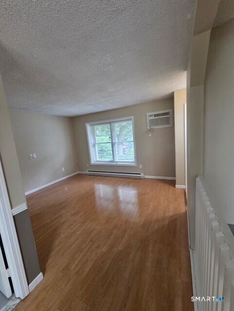 1 Abbott Road Ellington CT 06029