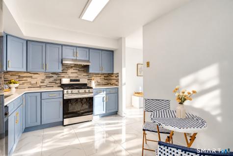 31 Harbour Close New Haven CT 06519