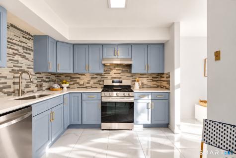 31 Harbour Close New Haven CT 06519