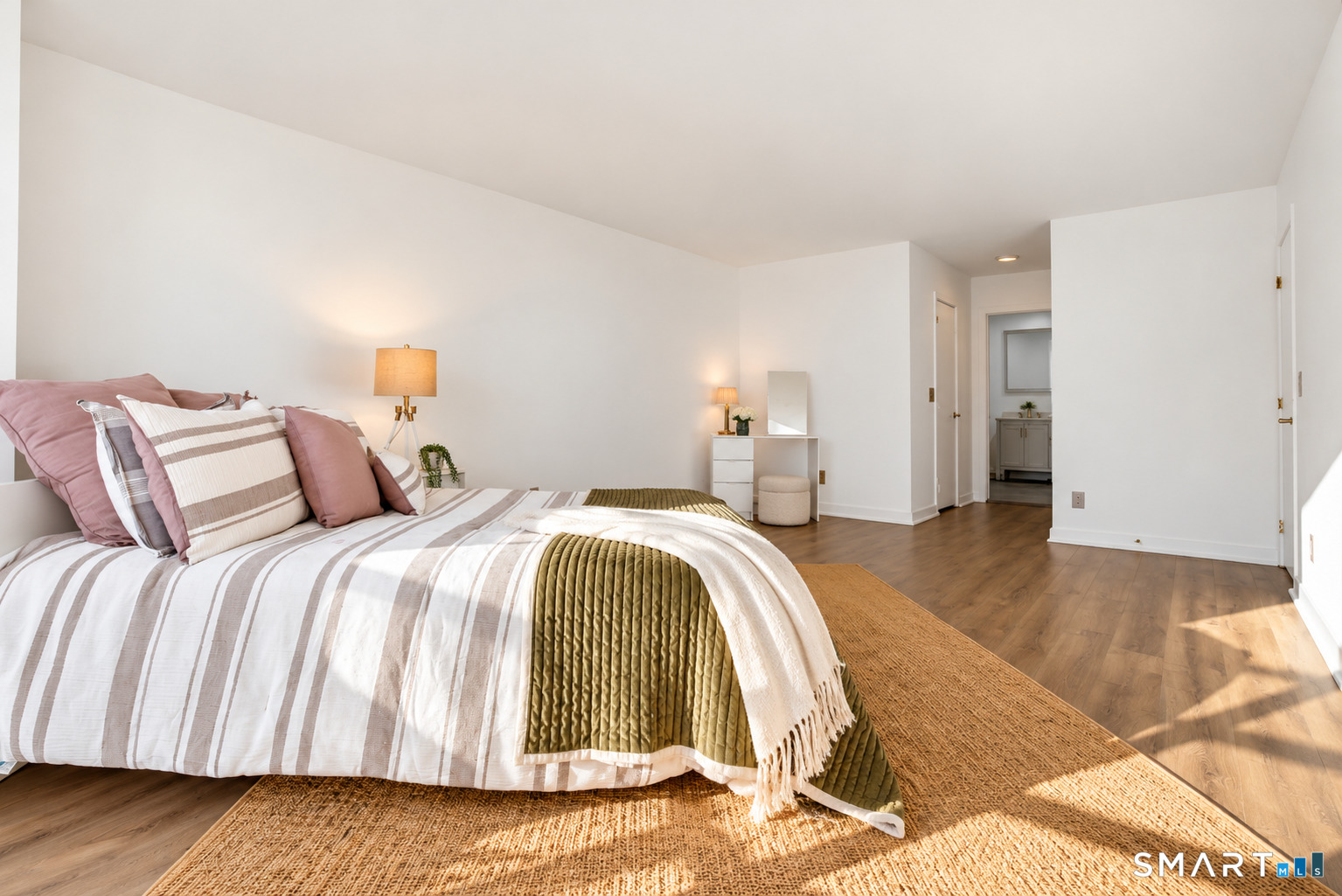 31 Harbour Close New Haven CT 06519