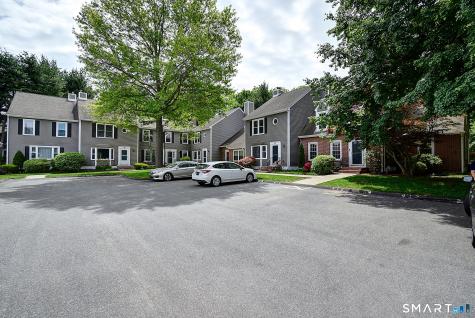 416 Georgetown Drive Glastonbury CT 06033