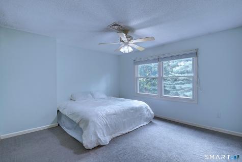 416 Georgetown Drive Glastonbury CT 06033