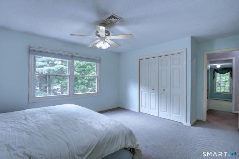 416 Georgetown Drive Glastonbury CT 06033