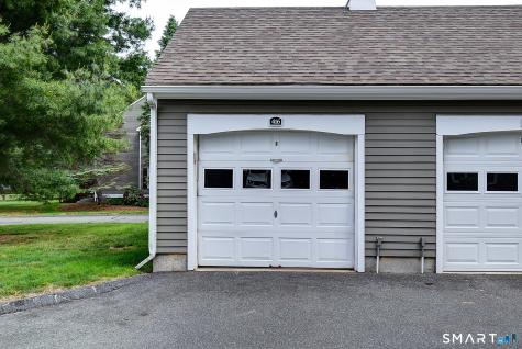 416 Georgetown Drive Glastonbury CT 06033