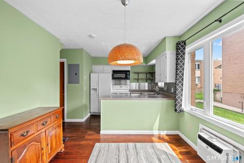 120 Wooster Street New Haven CT 06511